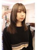 ハイライトローライト レイヤーカット ミディアムレイヤー 前髪