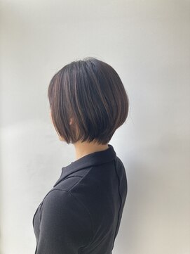ヘアースペース トム(Hair Space TOM) 前下がりショート