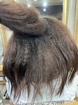 アンフィシュピトロワ(AnFye spi tlow) 【表参道】ビビリ矯正専門◇高難度な髪質改善縮毛矯正