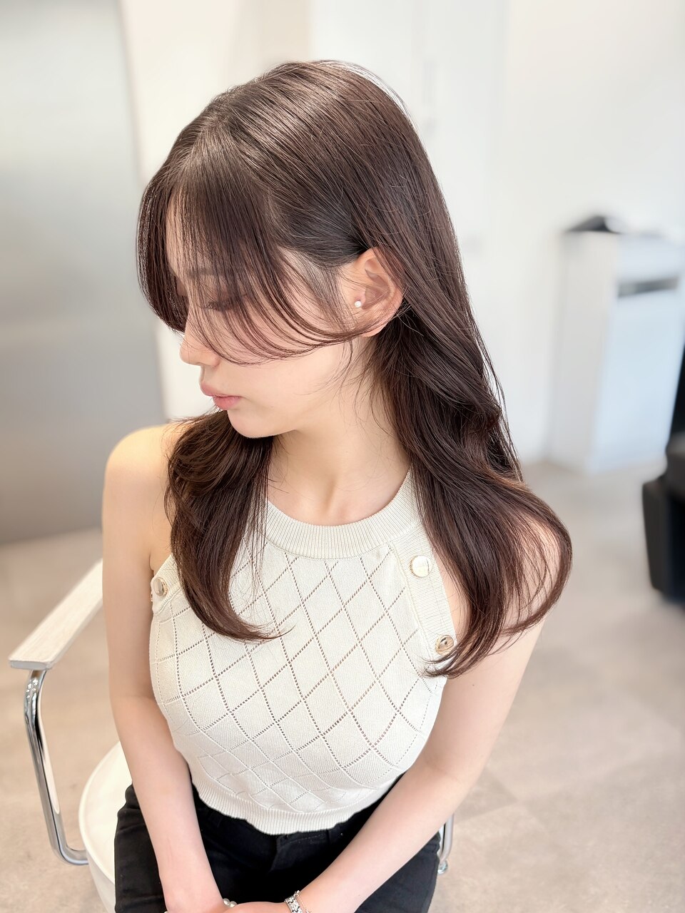 韓国ヘア/似合わせレイヤーカット+透明感カラー　17,600円