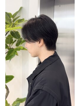 刈り上げなしセンターパート