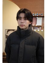 エディ(Edy)&nbsp;メンズセンターパートニュアンスパーマコンマバング韓国ヘア岡山