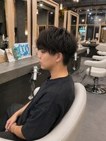 リリーオム バイ エーケー(Lily HOMME by AK) 無造作パーマ×黒髪マッシュ