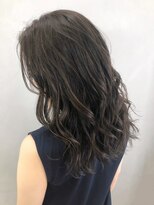 アイティー バイ アルバム 浦和店(IT by ALBUM)&nbsp;ダークプラチナ_オリーブカラーセミウェットウェーブブ_ba244331