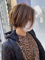 クララ サカエ(CLALA Sakae LA.DONNA group) 襟足スッキリくびれショート