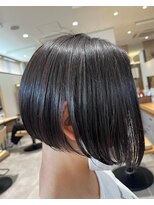 コスタエストオブリシェール(COSTA EST of RICHAIR) 前下がりボブ