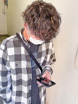 キャンバス バイ ネオリーブ 横浜西口(Canvas by neo.) 波巻きパーマ ハイライト 【横浜】