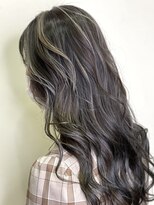 ヘアーキュートレット(Hair Qtlet‘)&nbsp;ハイライト×透明感