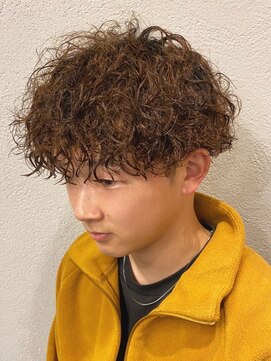 ビンゴ(BINGO) 1011ツイストスパイラルパーマツーブロック刈り上げモテ髪パーマ