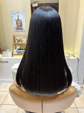 クオリス 上板橋店(QUALIS) レディース艶髪サラサラロング自然髪縮毛矯正
