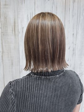 ジェイエルビー(JLB) 【JLB・YU】ベージュ×ハイライト