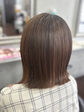 アンジェ(Ange) 外ハネ切りっぱなしボブ◎