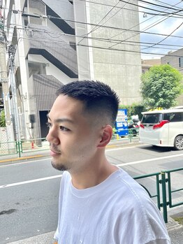 ウェルビーングサロン(Weell-Bening Salon)の写真/顔の印象を左右する眉。プロの技術で、清潔感&好感度UP。眉カットやシェービングも人気◎