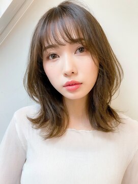 アドラーブル ココロ 新潟(adorable CoCoLo) 韓国風エギョモリ★くびれ外ハネミディ大人可愛い小顔20代30代