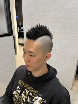 アントレース 東池袋店(UNTRACE) ハードモヒカンメンズ/バーバー/理容室