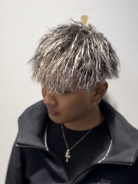 ソル(S.O.L) ホワイトメッシュツイストフェード