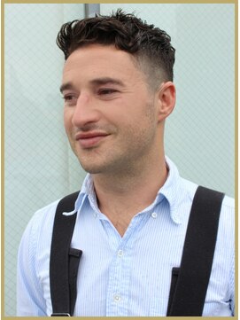 ジジバイワースホワイル(jiji by WORTH WHILE) 外国人風パーマウルフカルマパーマベリーショートダークアッシュ