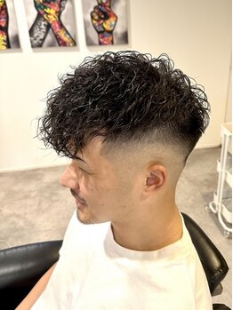 レガーレ(Legare)の写真/平日限定お得なクーポンあり☆垢抜けパーマでかっこよく、毎日のスタイリングを楽に！