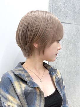 サンクプロジェクト(cinq PROJECT) ハイトーン切りっぱなしショートボブミルクティーグレージュ韓国