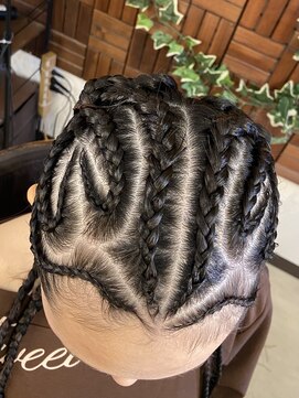 チューシー(ChooShhh) コーンロウ