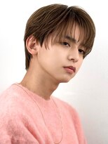 オーシャントーキョーオーバー 渋谷(OCEAN TOKYO OVER) 韓国マッシュセンターパートツーブロックフェザーパーマシャドウ