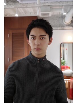 オーパスバイアンブルリュクス 池袋(Opus by ambleluxe) 池袋/スパイキーショート/眉カット