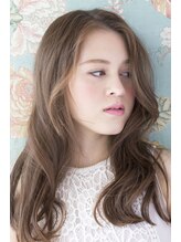 ビューティーアンドケアカロン(Beauty and Care CALON) ハイライトとローライトでつくる外国人風ロング