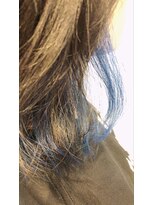ヘアサロンM 新宿&nbsp;イヤリングブルー