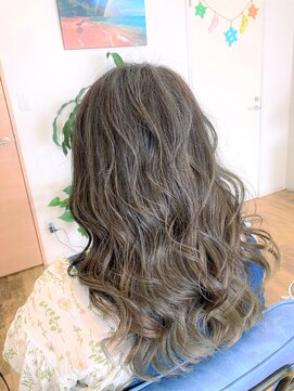 ラニハナクドウ(lanihana.kudo) +＊～バレイヤージュwithグレージュ～＊+