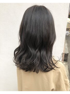 モルニ(MORNI) アッシュグレー_マロンベージュ Aラインボブ かきあげ