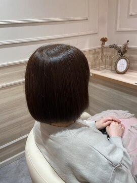 アンド ラ ブランシュ(&.La Blanche) くすみブルー/ミニウルフ/テラコッタ/ストレート/縮毛矯正/大宮