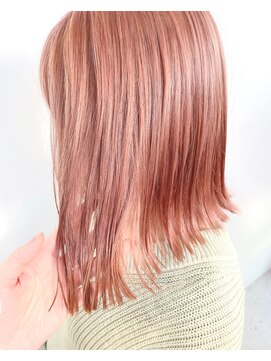 ヒビヲ(HIBIO) ダブルカラーピンクベージュピンクカラーケアブリーチミニボブ