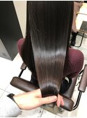 《髪質改善》なめらかな実感・リンゴ幹細胞トリートメント