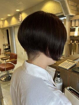 ヘアメイク リヴ(Hair Make Liv) 刈り上げショートボブ