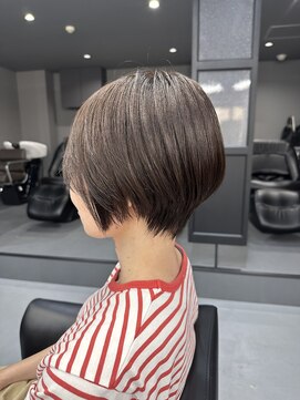 ジェニーバイメノン(JENNIE by Menon) イメチェン小顔ショート　前髪♪