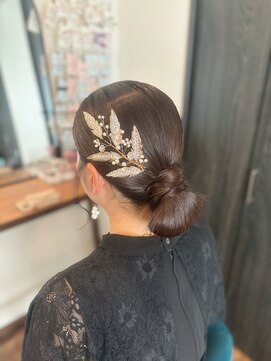 メゾンドミニョン(Maison de Mignon) タイトシニヨン