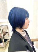 ネイビーブルー/ブリーチカラー/ショートレイヤーボブ