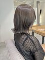 ルイス 宝塚(Luis) 肩上切りっぱなし×グレージュ