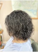 女性のツイストスパイラルパーマスタイル,20代,30代,40代