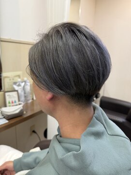 コアフィールフィス(COIFFURE fils) 新規お得クーポンあり【見附　今町】メンズシルバーカラー