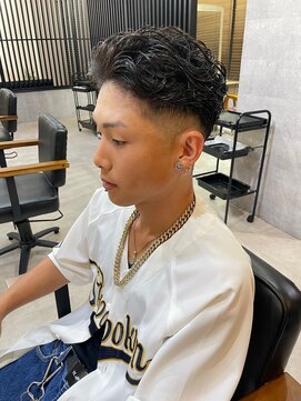 メンズ リコ(MEN'S RICO) 宮城リョータ風パーマスパイラルパーマフェード【大和】