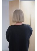 【Lomalia渋谷】美髪イメチェンケアブリーチホワイトブロンド
