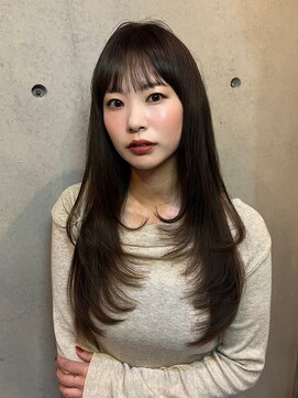 ブルーメ(Blume...) レイヤーカット/顔周りカット/グレージュカラー