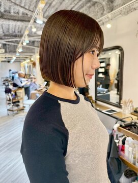 ベルビアンカ(Belle BIANCA) Belle BIANCA インナーカラーベージュ/ミニボブ/名古屋栄