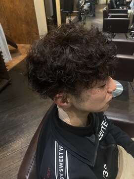 ジャンマンガファナン(Diamma nga fanann) 大人のメンズパーマ