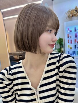 ロンドネートゥル 新潟(Lond naitre) ダークアッシュ/似合わせカット/レイヤーカット(新潟/万代）