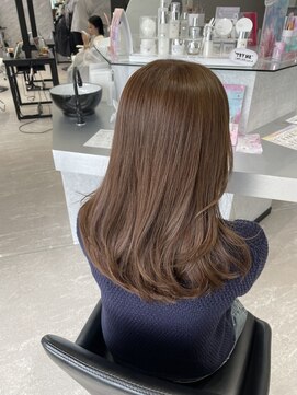 ルクス(Luxs) ブラウンカラー/レイヤーカット