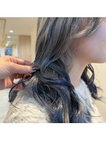 アッシュ 北千住店(Ash)&nbsp;【ブリーチ2回】シルバーカラー×ネイビーグラデーション