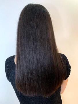 e.m.a プレミアムビューティーサロン 栄駅店(e.m.a PREMIUM BEAUTY SALON) 美髪ストレート