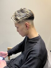 エクファフォーメン(EX-FA FOR MEN) スキンフェード×七三オールバックスタイル